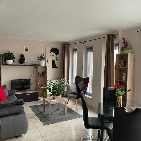 Nyil Apartman Wellnes Ντέμπρετσεν Εξωτερικό φωτογραφία