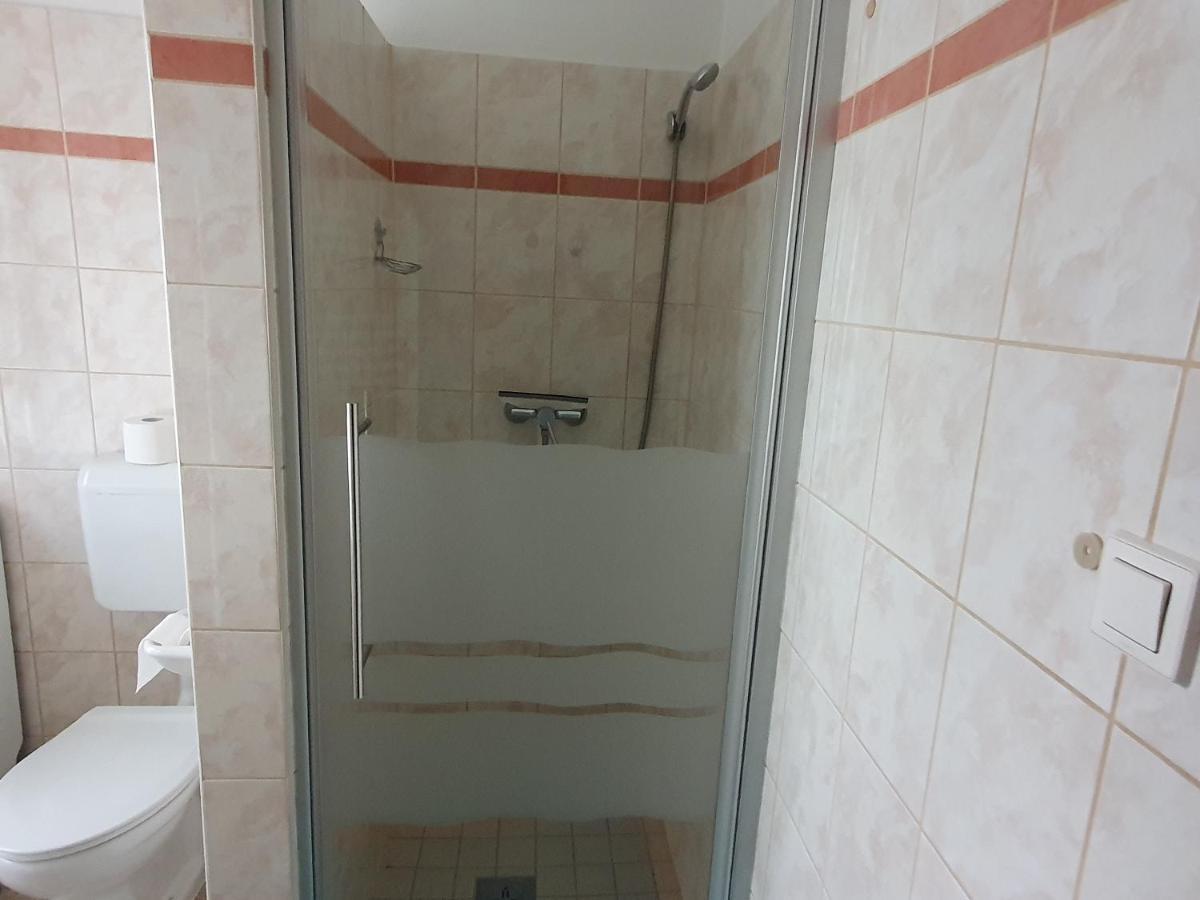 Nyil Apartman Wellnes Ντέμπρετσεν Εξωτερικό φωτογραφία