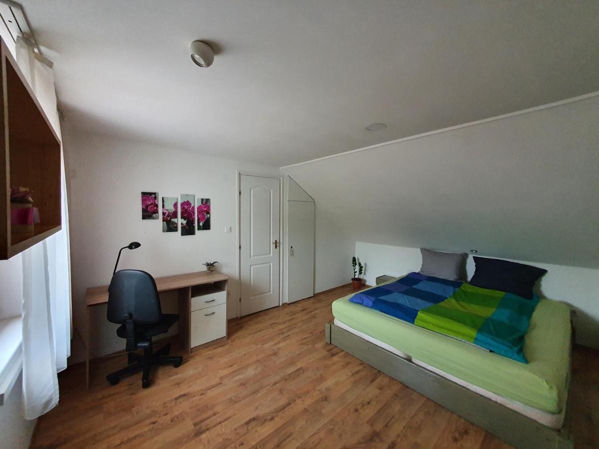 Nyil Apartman Wellnes Ντέμπρετσεν Εξωτερικό φωτογραφία